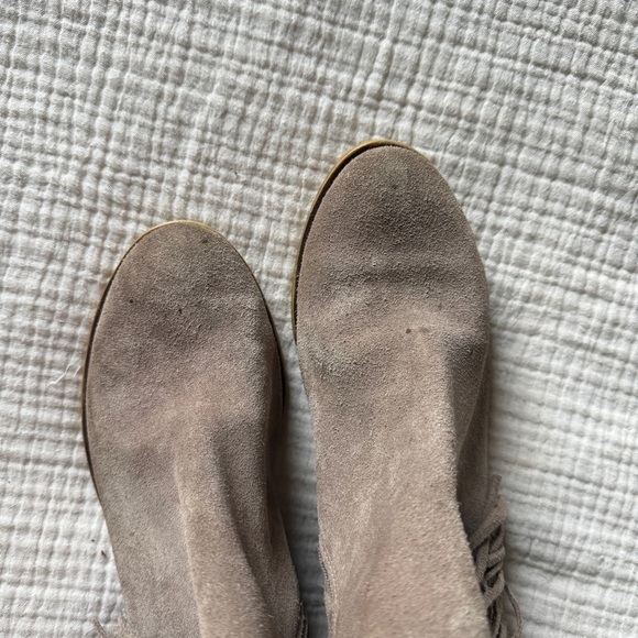 Lucky Brand Women's Beeliner Fringe Booties - Picture 3 of 6